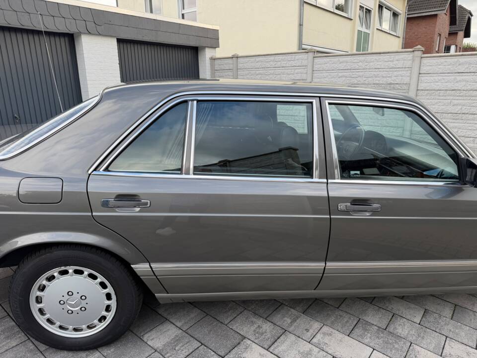 Bild 47/57 von Mercedes-Benz 500 SEL (1982)