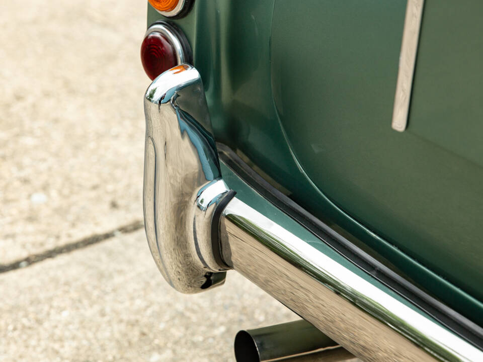Immagine 44/50 di Aston Martin DB 4 Prototype (1957)