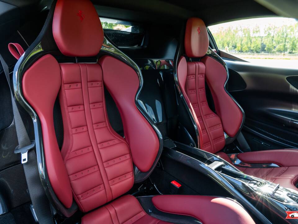 Bild 32/56 von Ferrari SF90 Assetto Fiorano (2021)