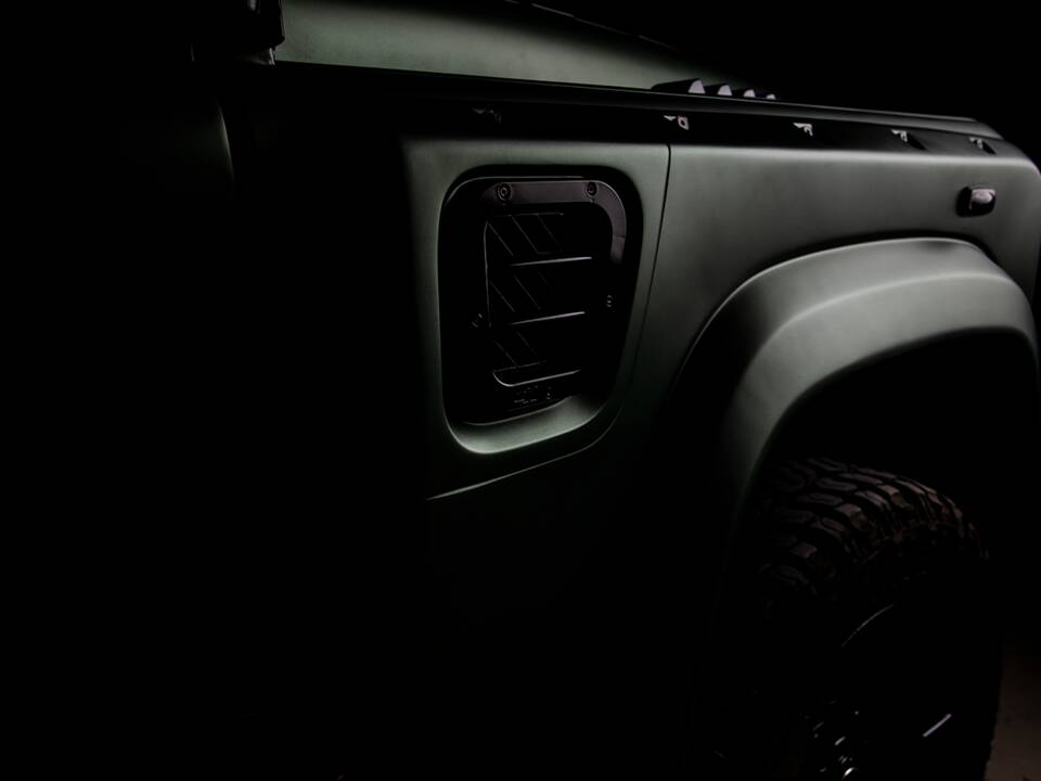 Image 35/44 of Land Rover Defender 90 (2011)