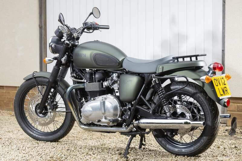 Image 7/38 of Triumph Bonneville T100 McQueen (2012)