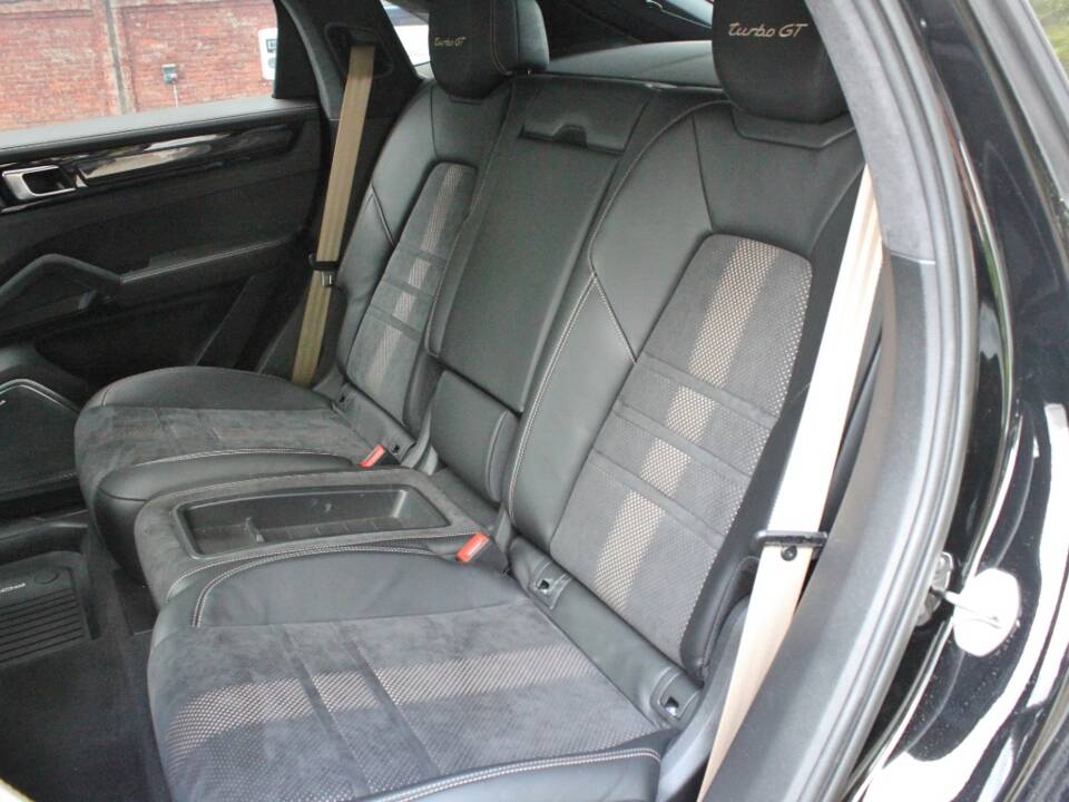 Afbeelding 12/19 van Porsche Cayenne Turbo GT (2022)