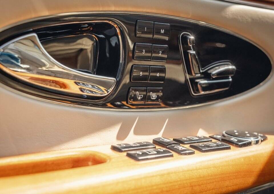 Bild 11/15 von Maybach 62 S (2007)