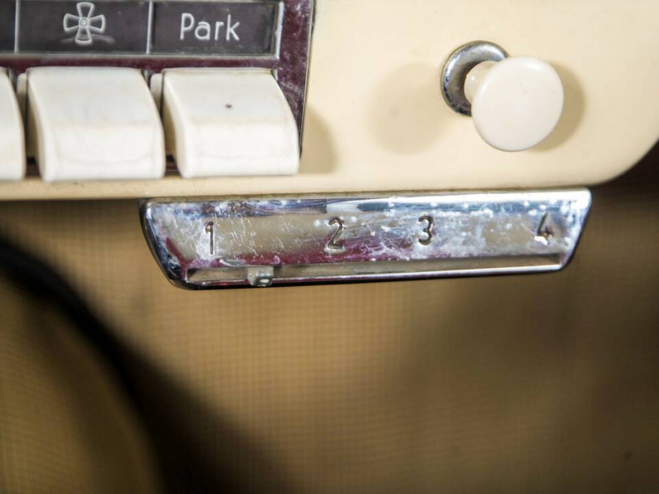 Image 24/50 of Borgward Isabella Coupe (1958)