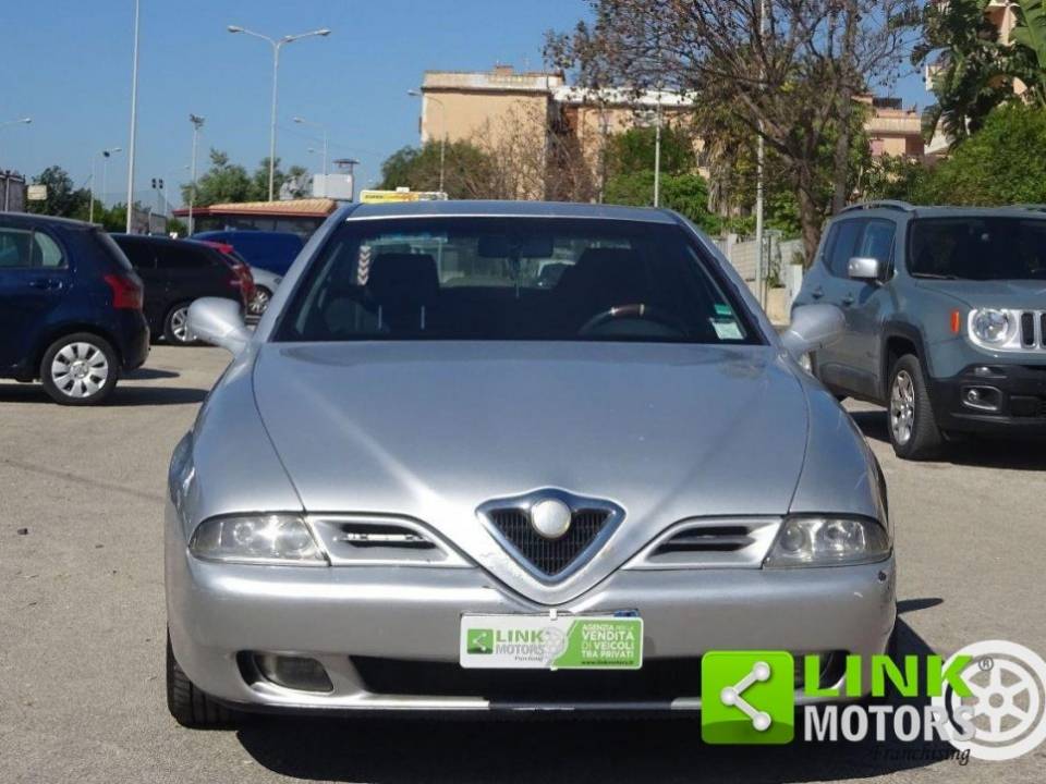 Immagine 2/9 di Alfa Romeo 166 2.4 JTD (1999)
