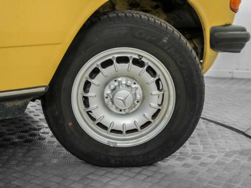 Bild 45/50 von Mercedes-Benz 300 TD Turbodiesel (1981)