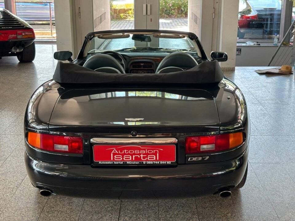 Bild 19/19 von Aston Martin DB 7 Volante (1998)
