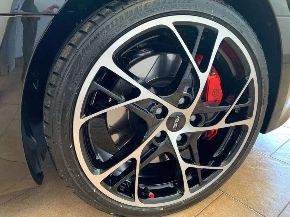 Immagine 19/43 di Renault Mégane RS (2011)