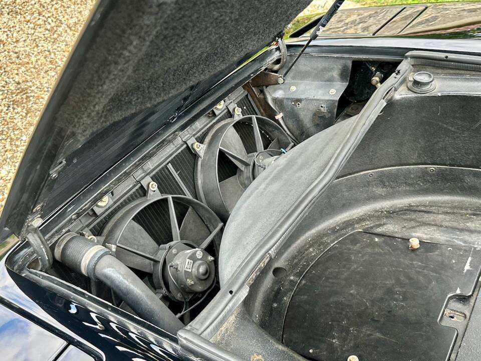 Bild 50/86 von Ferrari 328 GTS (1988)