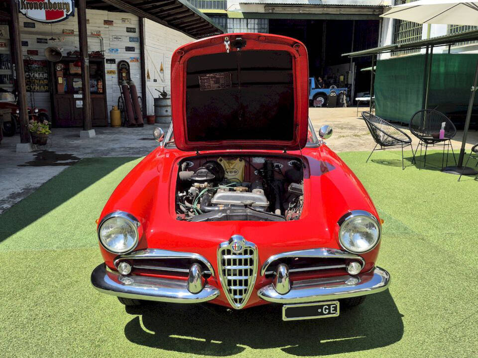 Image 39/71 of Alfa Romeo Giulietta Spider (1961)