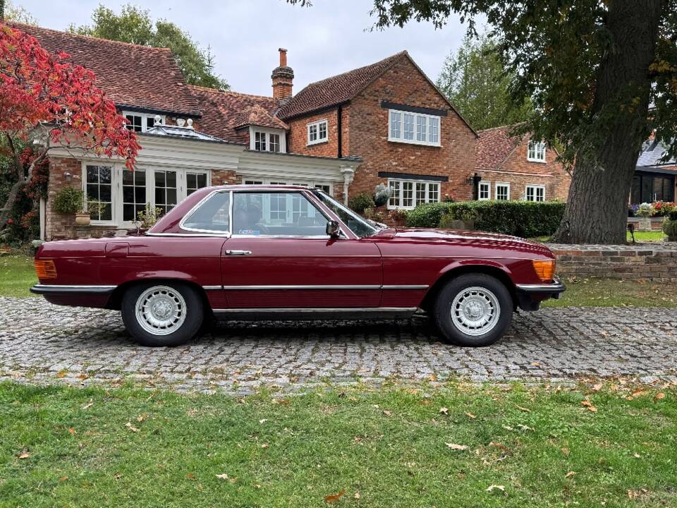 Immagine 9/29 di Mercedes-Benz 280 SL (1985)