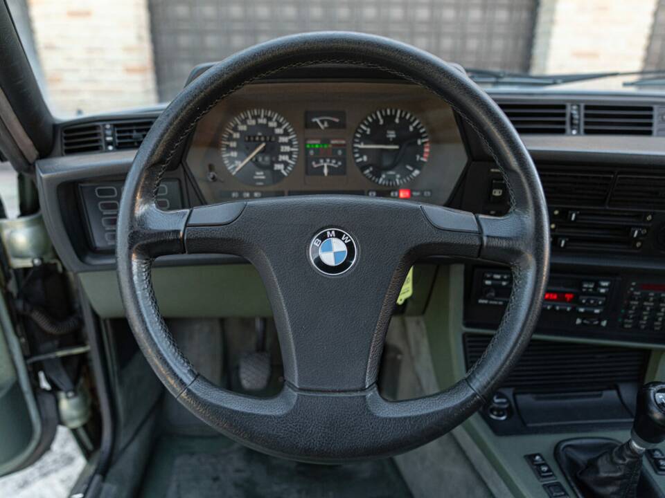 Bild 45/50 von BMW 635 CSi Group A (1983)