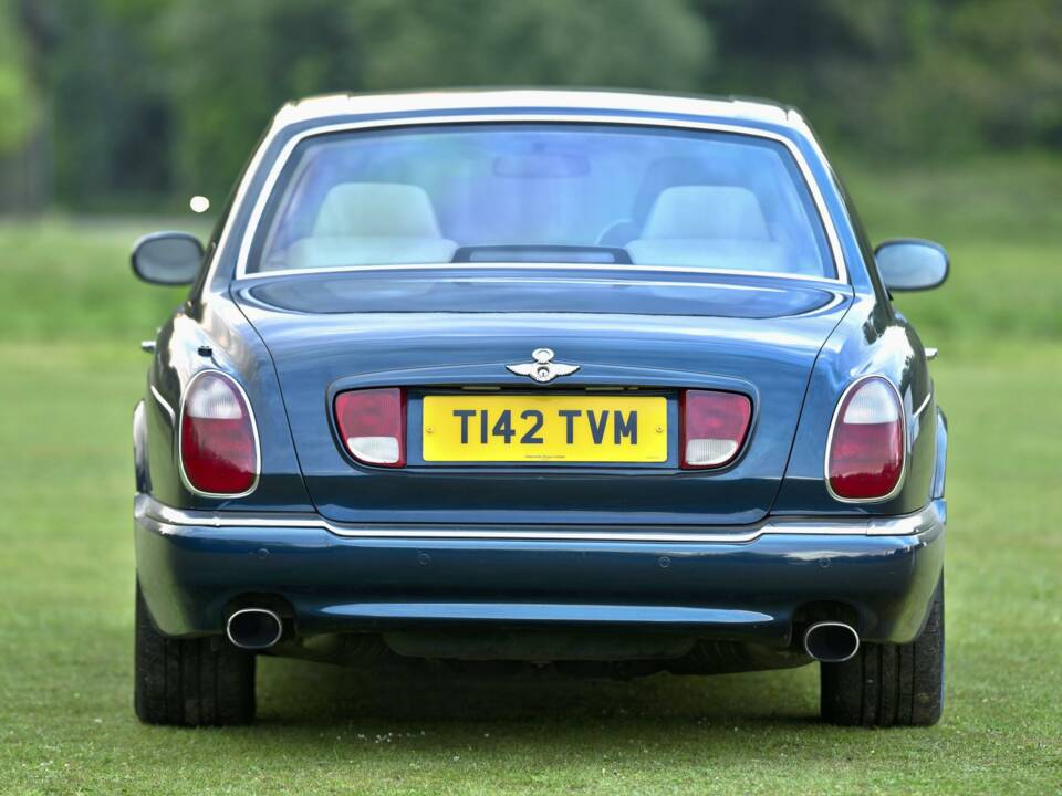 Imagen 12/50 de Bentley Arnage Green Label (1999)