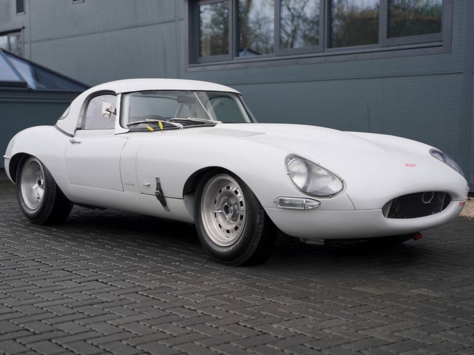 Bild 22/50 von Jaguar E-Type 3.8 (1964)