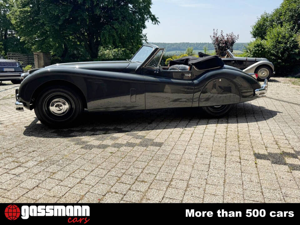 Image 3/15 of Jaguar XK 140 SE DHC (1955)