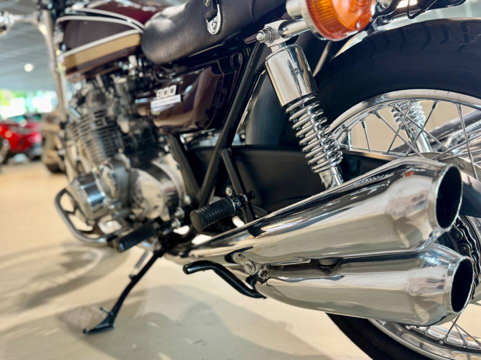 Afbeelding 17/56 van Kawasaki DUMMY (1975)