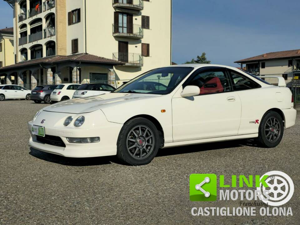 Bild 8/10 von Honda Integra Type R (1999)