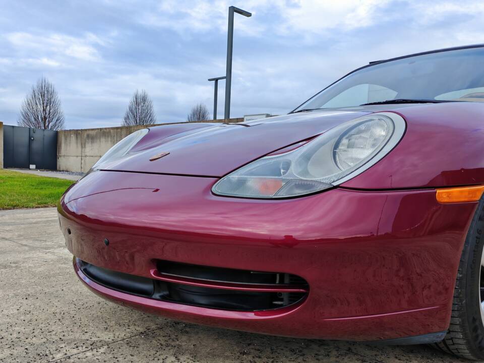 Bild 22/48 von Porsche 911 Carrera (1999)