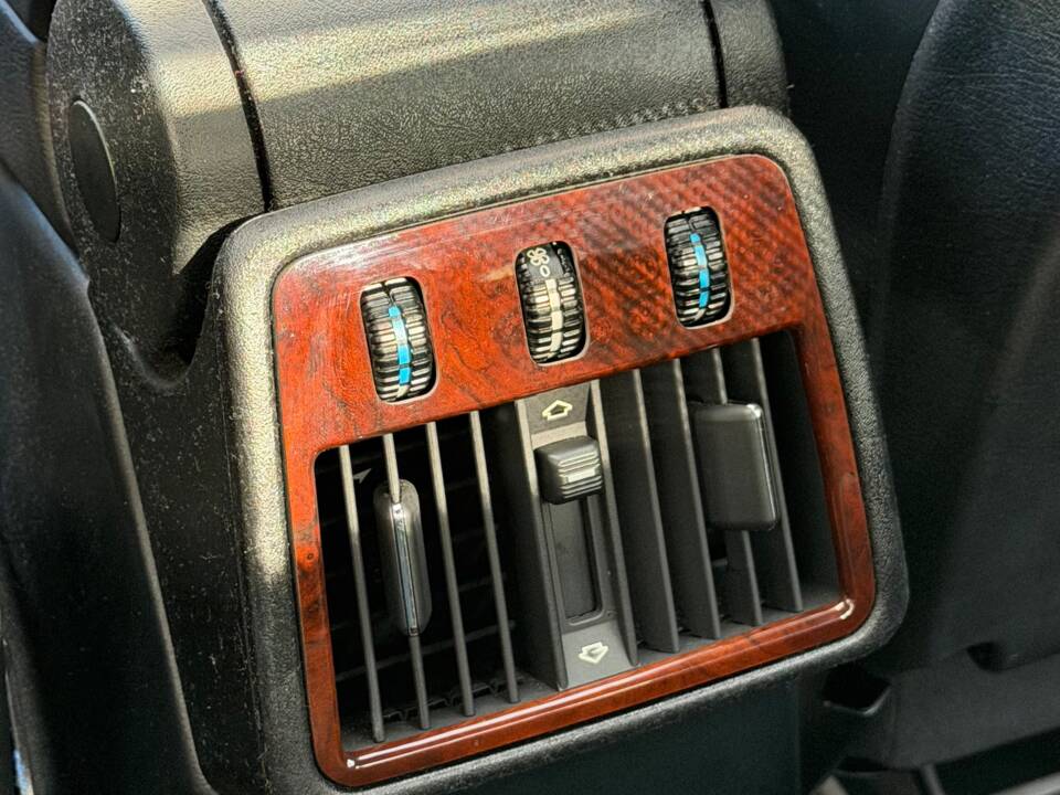 Bild 35/46 von Mercedes-Benz S 600 lang (1996)