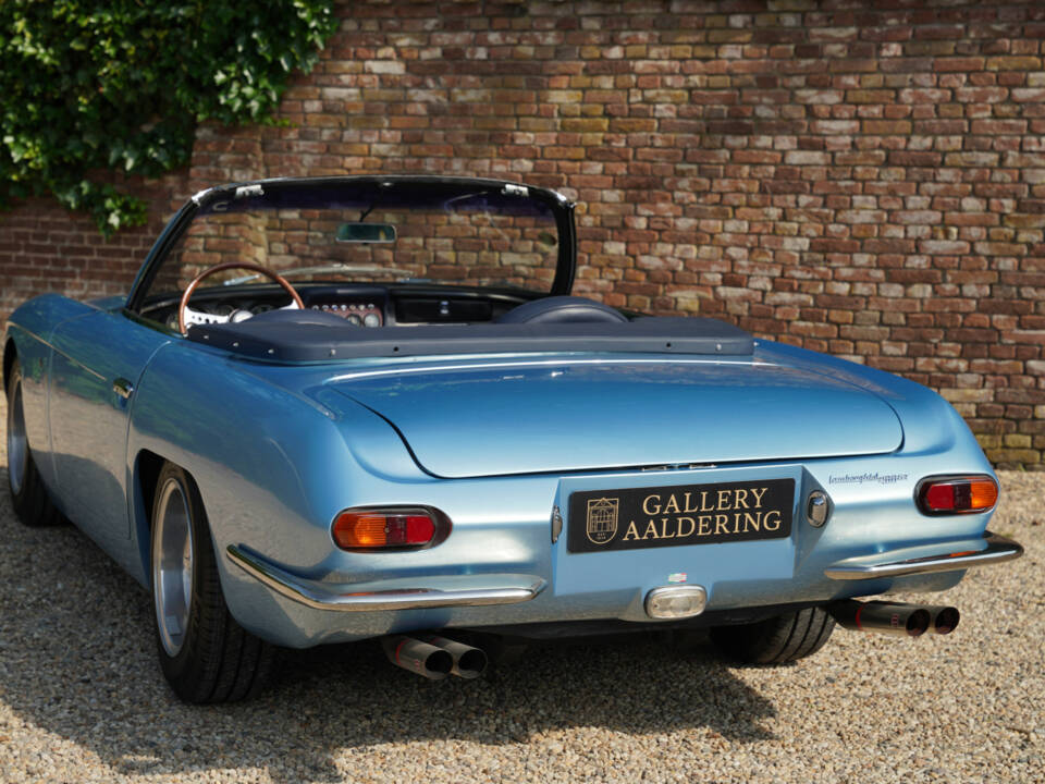 Imagen 10/50 de Lamborghini 400 GT (1967)