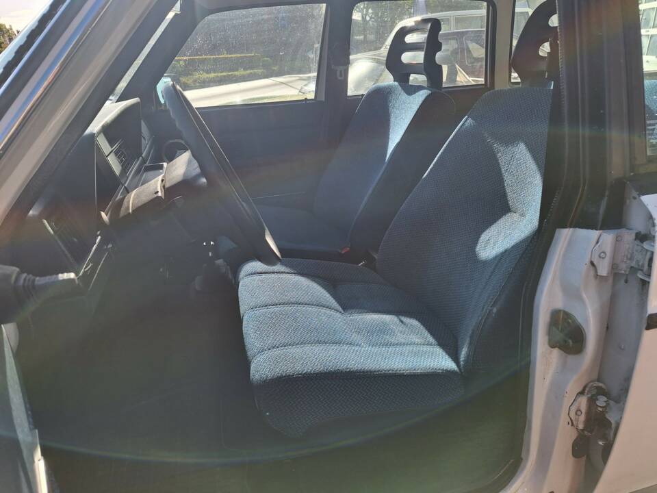 Image 8/11 of Volvo 240 GL (1986)