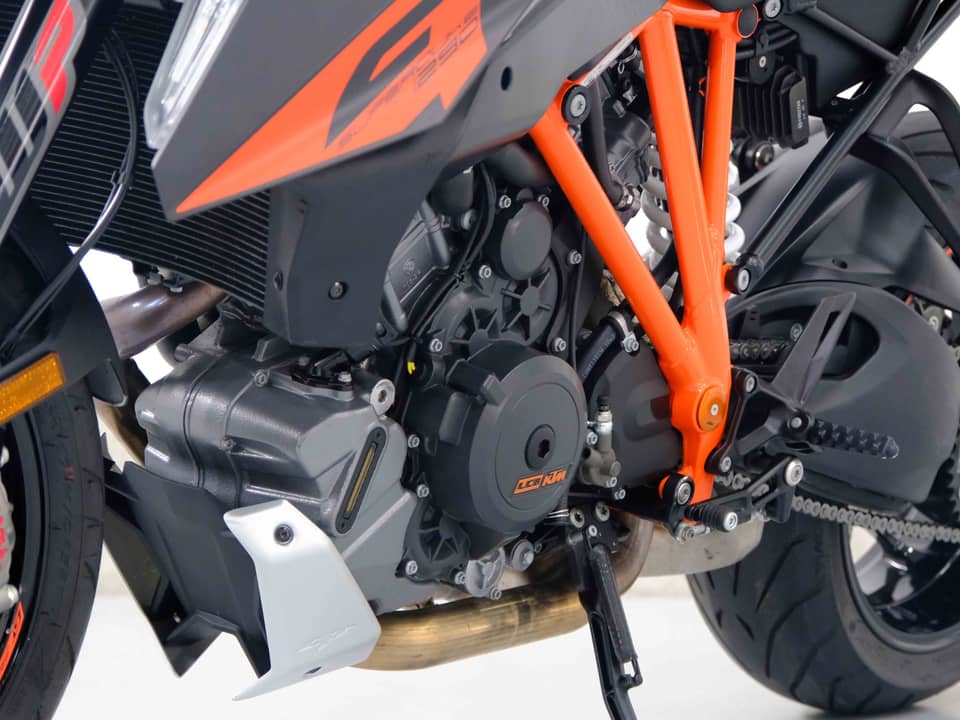 Image 40/99 de KTM 1290 Super Duke R (2018)