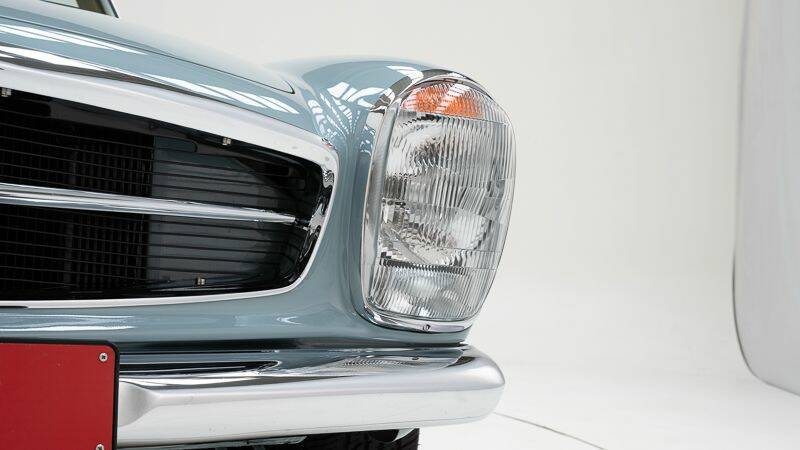 Image 15/15 de Mercedes-Benz 280 SL (1970)