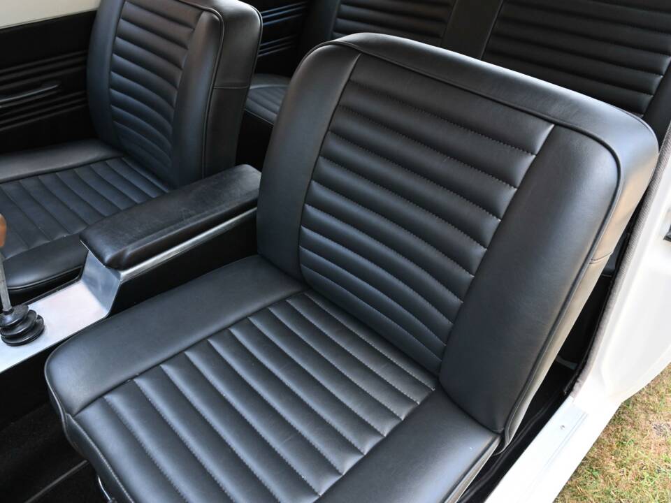 Bild 33/46 von Ford Cortina GT (1965)
