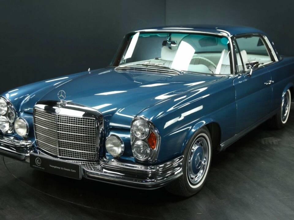 Image 1/50 of Mercedes-Benz 280 SE 3,5 (1971)