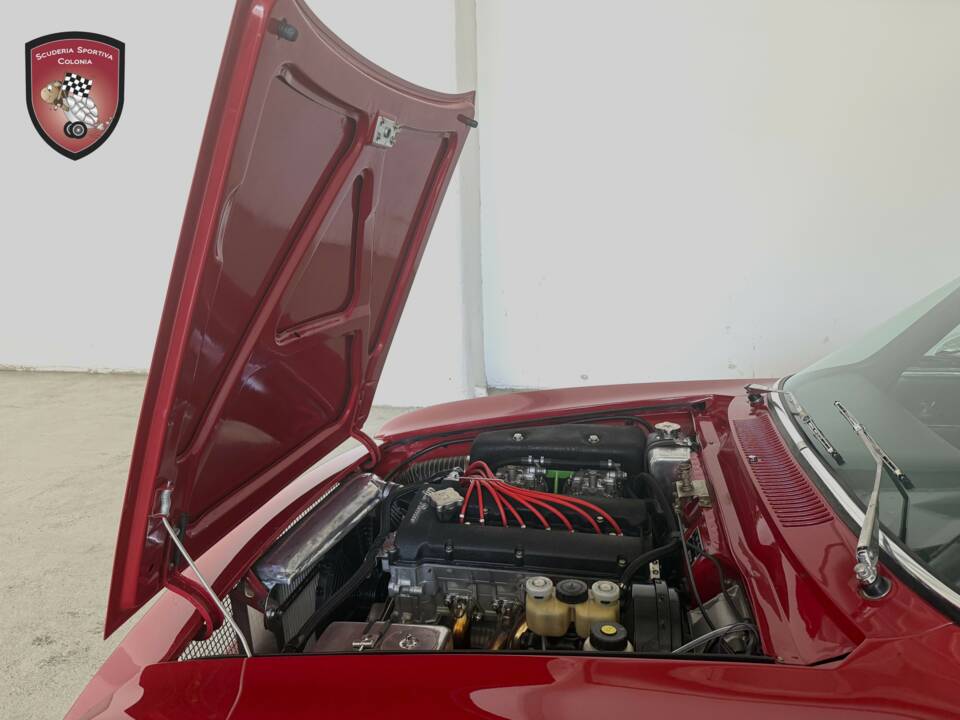 Immagine 32/53 di Alfa Romeo Giulia GT 1300 Junior (1970)
