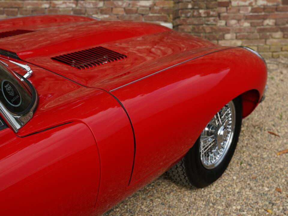 Afbeelding 41/50 van Jaguar E-Type 3.8 (1963)