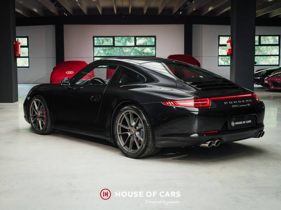 Image 9/25 of Porsche 911 Carrera 4S (2014)