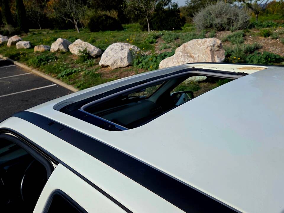 Image 20/33 of Ford Sierra 2.0i Cosworth (1988)