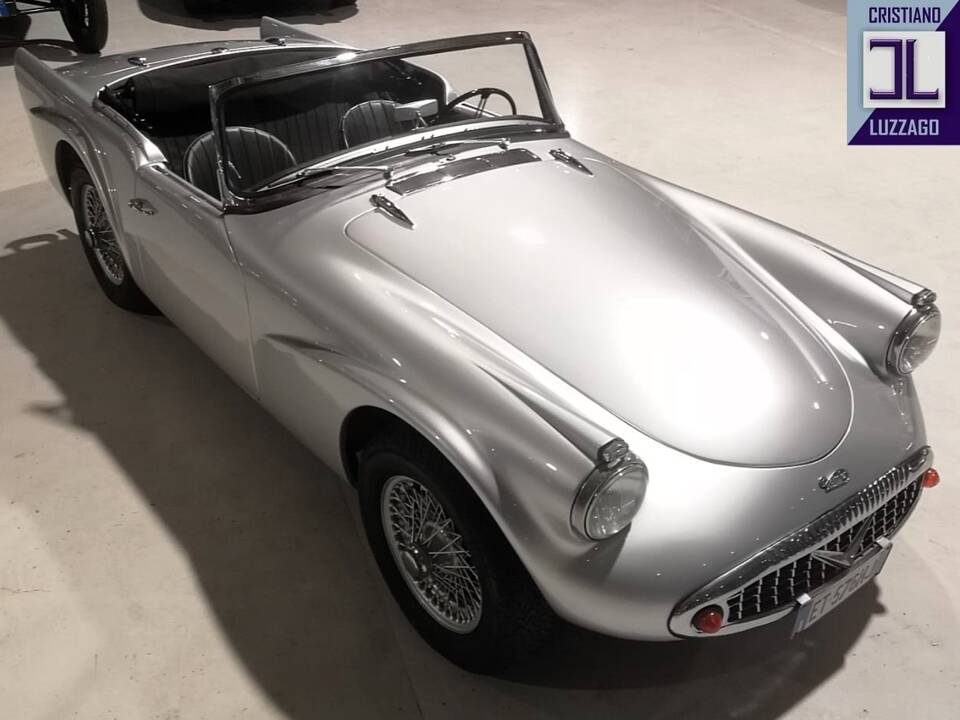 Image 11/37 of Daimler SP 250 (1960)