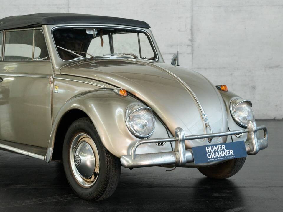 Bild 23/50 von Volkswagen Käfer 1200 Cabriolet (1957)