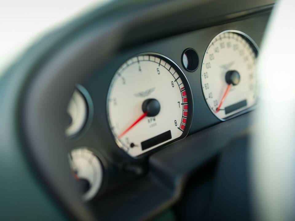 Bild 13/42 von Aston Martin DB 7 GTA (2003)