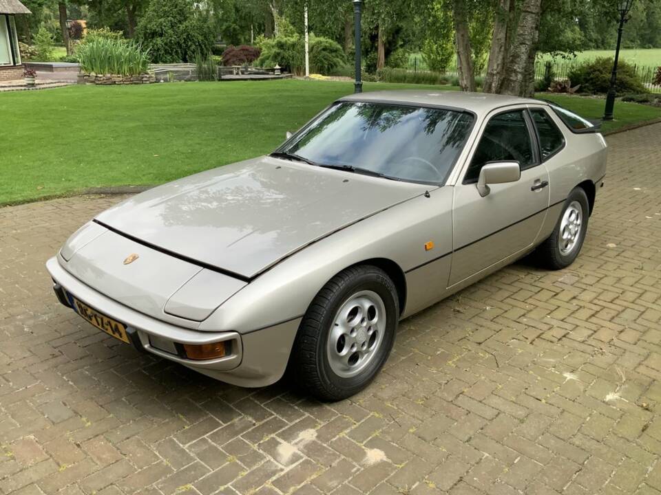 Image 1/8 of Porsche 924 S (1986)