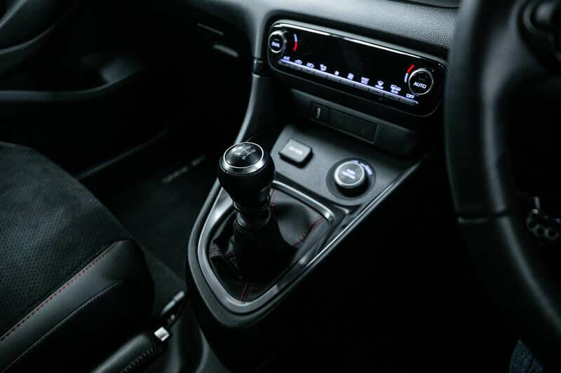 Bild 23/50 von Toyota GR Yaris (1900)