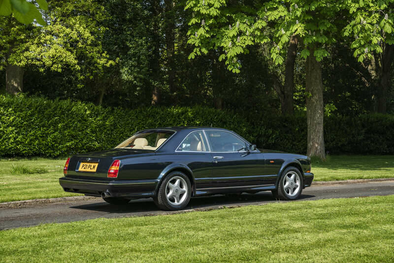 Bild 23/50 von Bentley Continental T (1997)