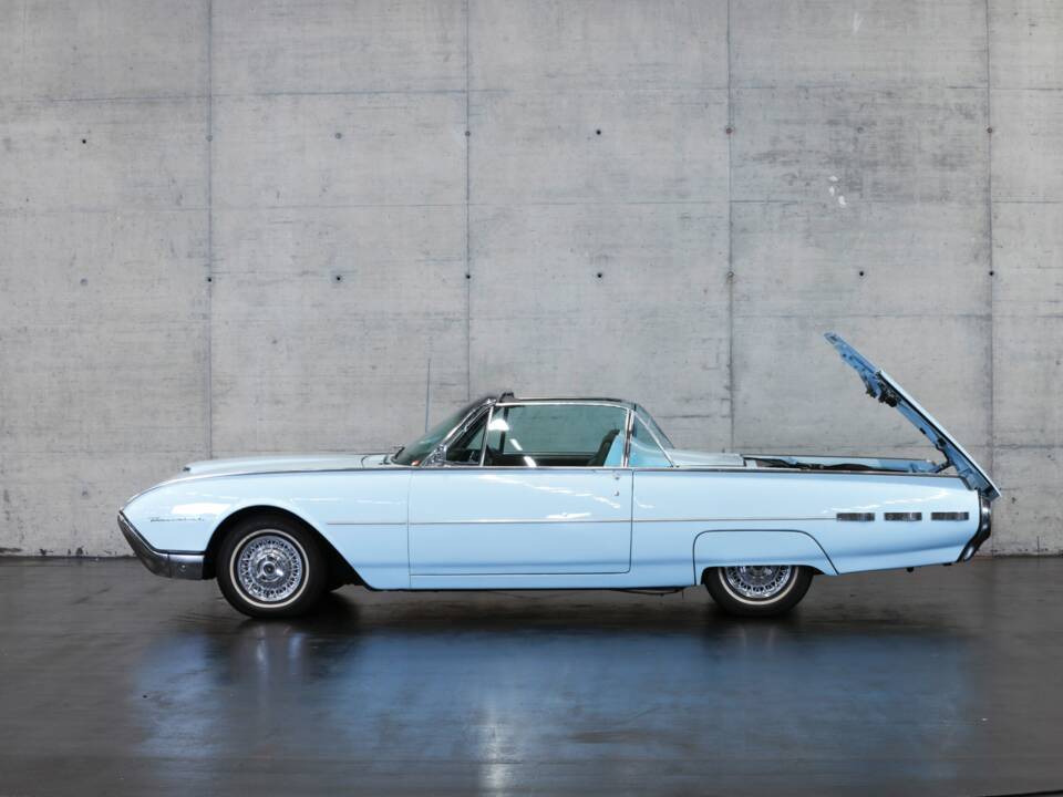 Immagine 12/50 di Ford Thunderbird (1962)