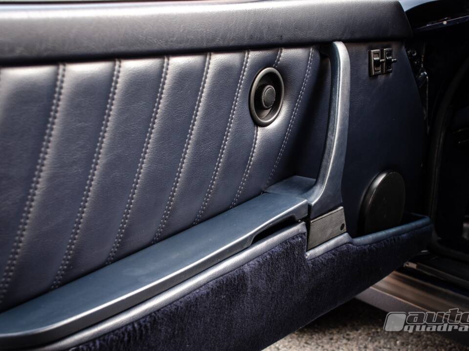 Bild 14/20 von Porsche 911 Carrera 3.2 (1986)