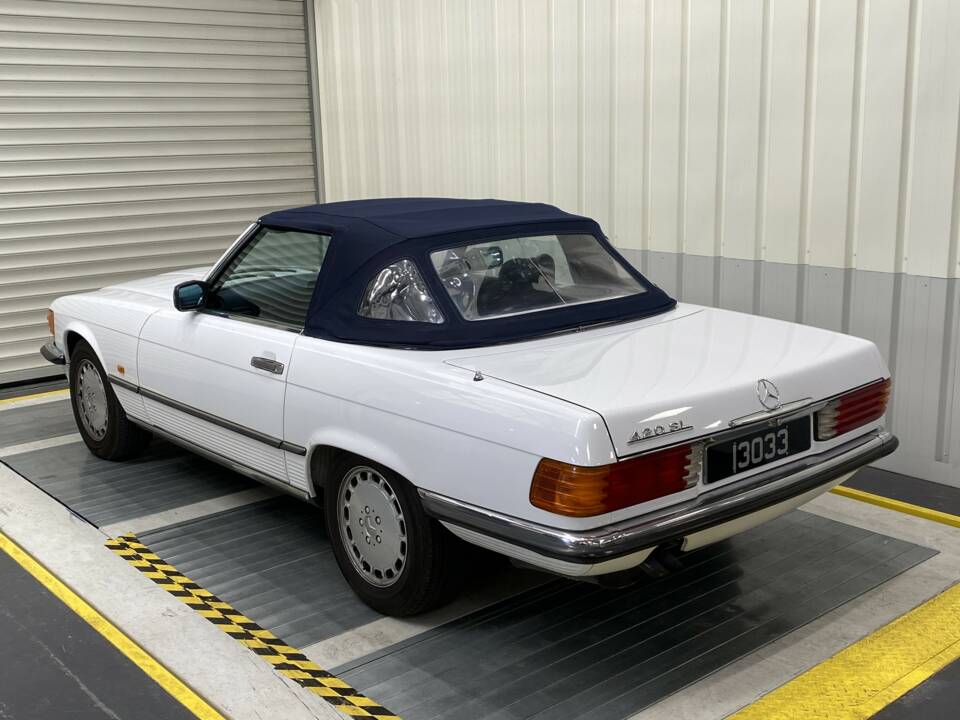 Image 5/11 of Mercedes-Benz 420 SL (1987)