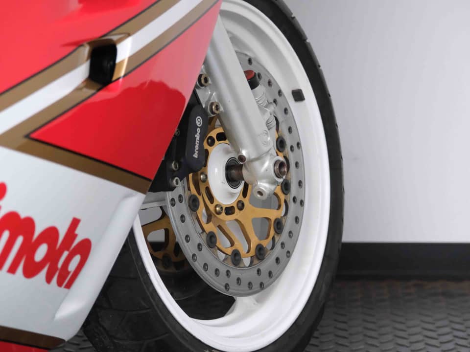 Image 95/95 of Bimota YB6 (1990)