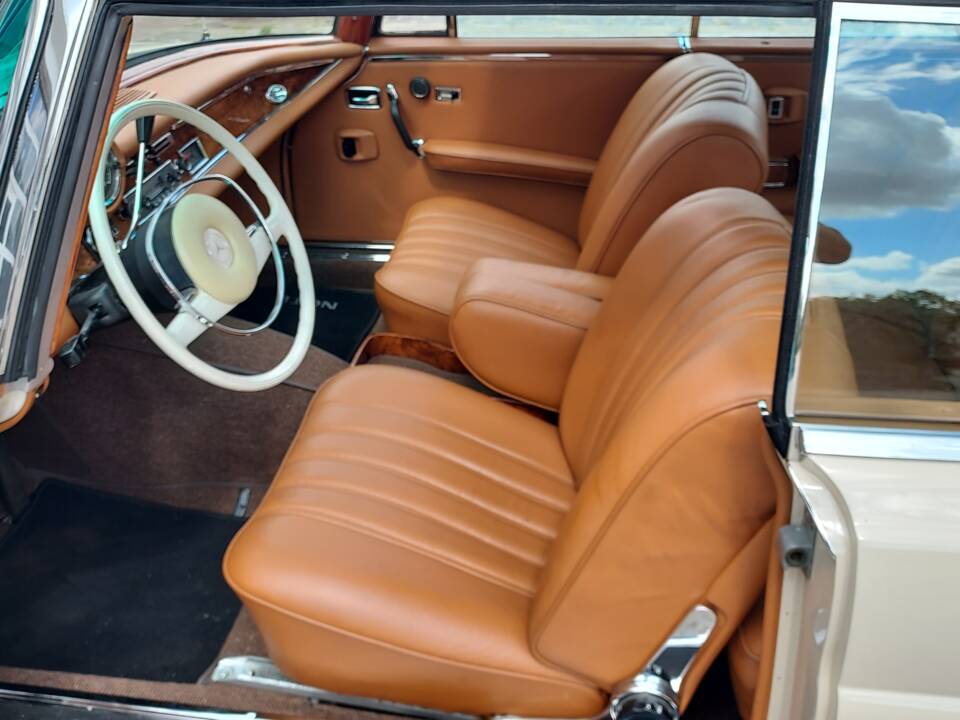 Bild 7/29 von Mercedes-Benz 280 SE (1968)