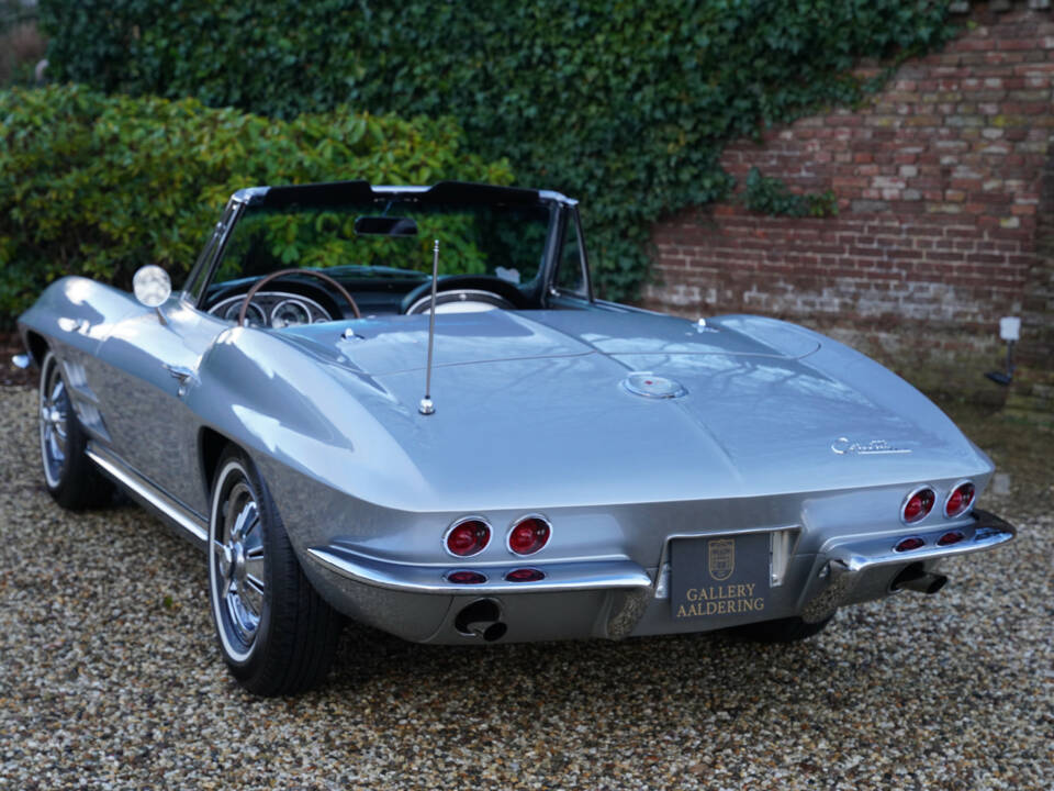 Afbeelding 17/50 van Chevrolet Corvette Sting Ray Convertible (1964)