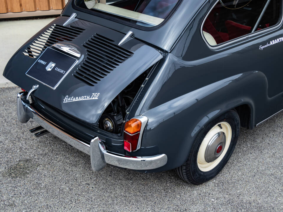 Imagen 20/40 de Abarth Fiat 750 Zagato (1959)