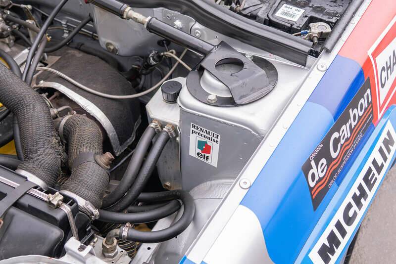 Image 44/50 of Renault R 5 GT Turbo (1987)