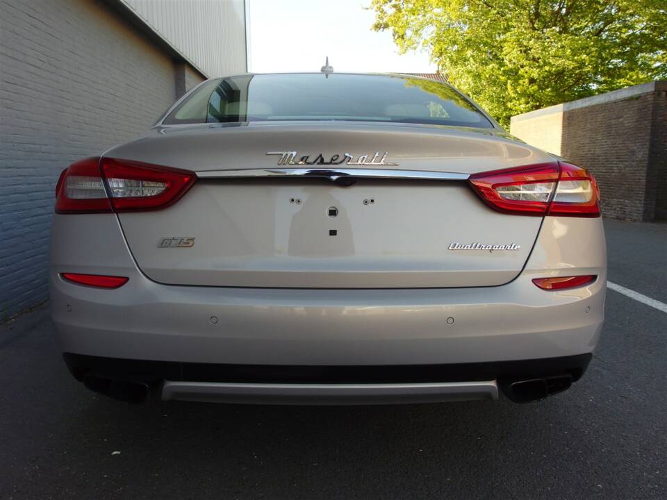 Image 8/99 of Maserati Quattroporte GTS (2014)