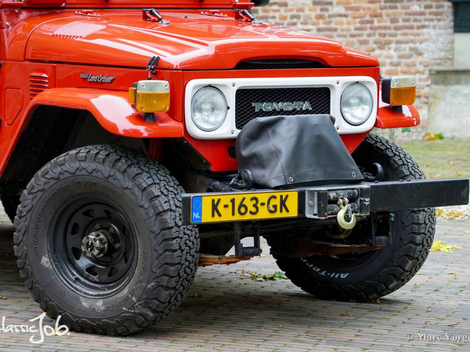 Immagine 14/47 di Toyota Land Cruiser FJ 45 (1980)