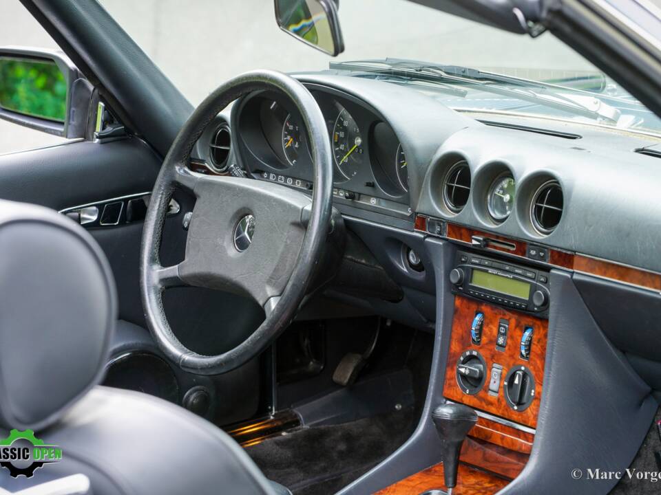 Immagine 30/60 di Mercedes-Benz 420 SL (1987)
